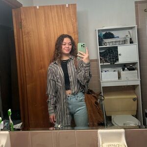 Meet your Posher, Haylin